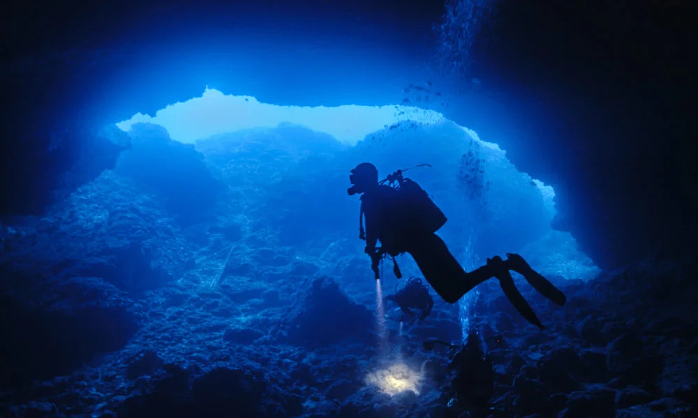 鐘乳石洞口外 鐘乳石洞口外